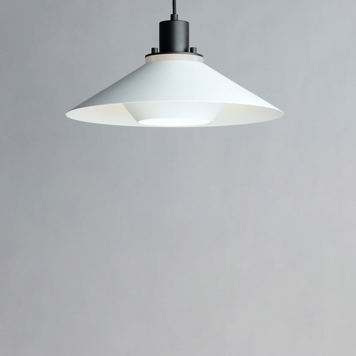 Maxim - 11412BKWT - One Light Pendant - Oslo - Black / White