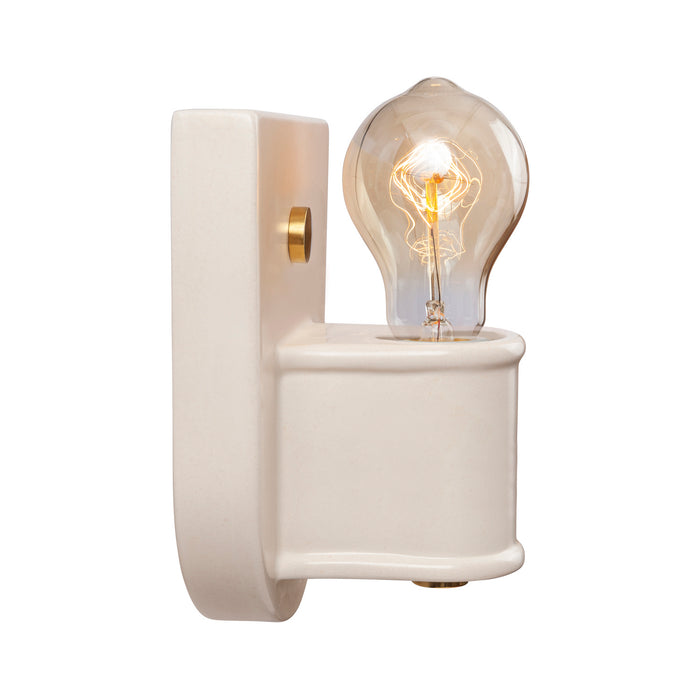 Justice Designs - CER-7031-MAT-BRSS - One Light Wall Sconce - American Classics - Matte White